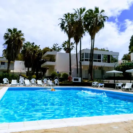 Appartement Sunrise Studio, Garden View & Wifi Free *
