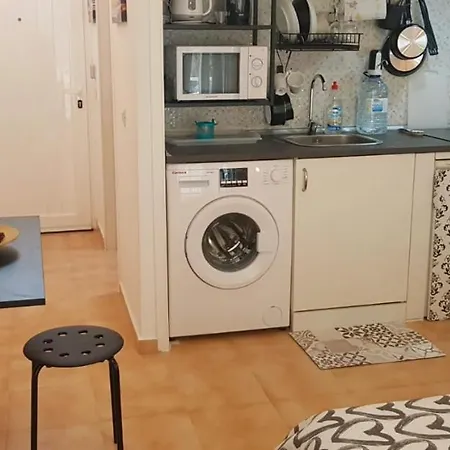 아파트 Sunrise Studio, Garden View & Wifi Free *